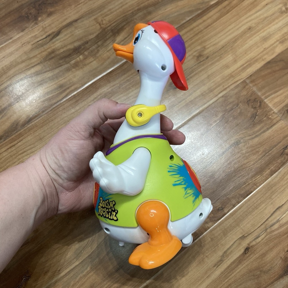 Think Gizmos Bump N Go Woby the Dancing Hip-Hop Goose Baby Musical Toy - Picture 4 of 6